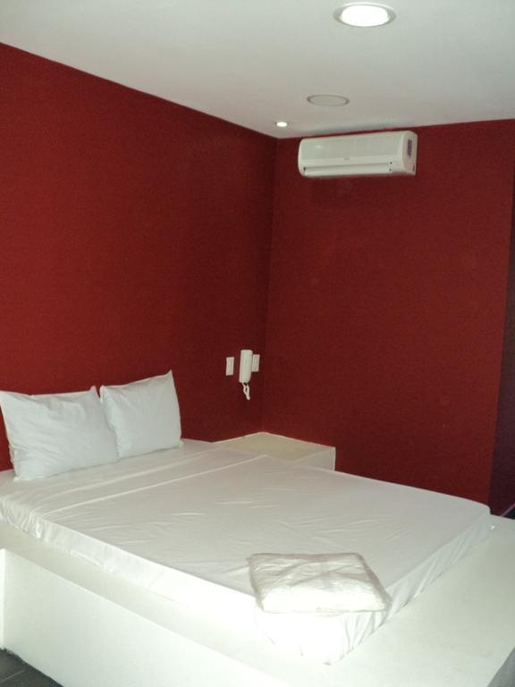 Hotel Red Room パナマ・シティー 部屋 写真